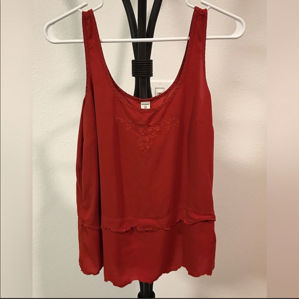 Beautiful Top! - Picture 2 of 3